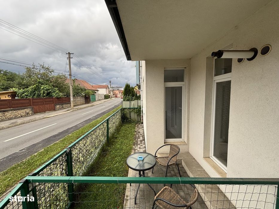 Garsonieră cu grădină și terasă, la prima închiriere