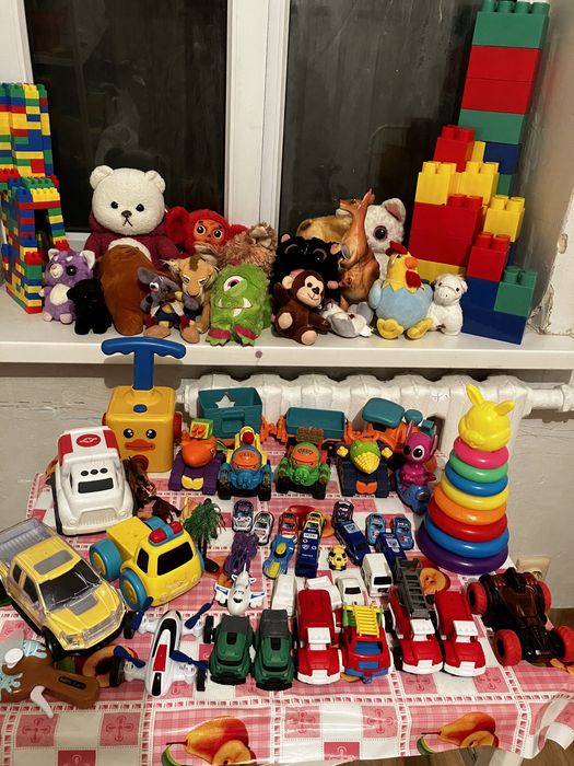 Игрушки  детские  разные продам