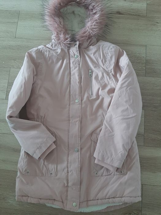 Geaca de iarna cu gluga