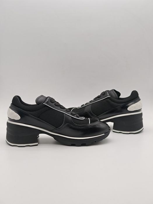 Дамски обувки Cha