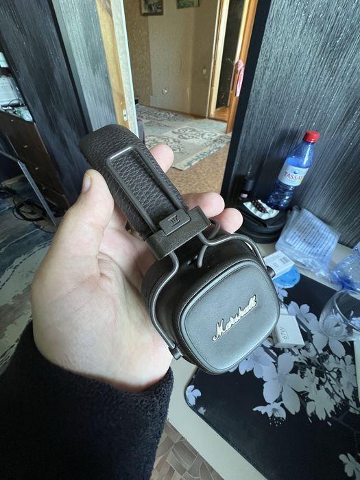 Оригиналтные Marshall Major V коричневый