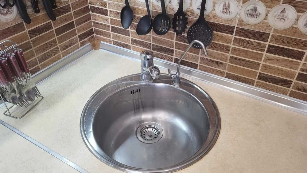 Дава се под наем Двустаен апартамент в София, Център - 56 кв.м за 408 € - Снимка #2