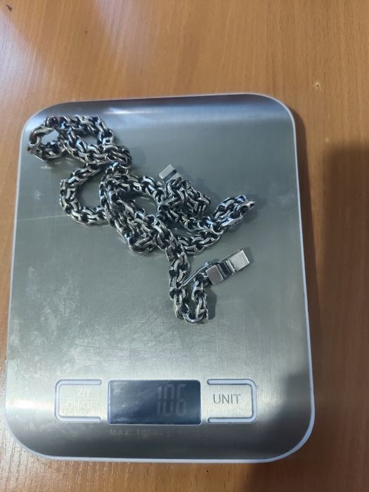 Продам цепь серебро
