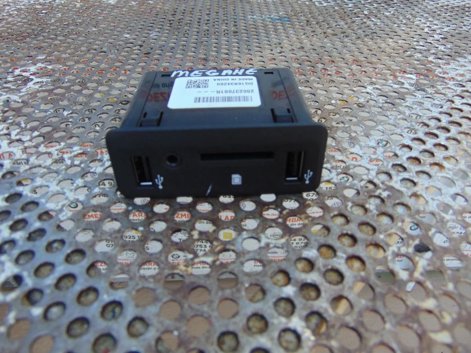 Modul USB Renault Megane 4  an 2016-2024 Talisman cod 280237081r