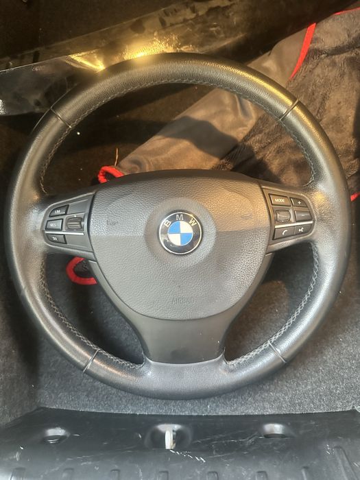 Руль родной BMW F10