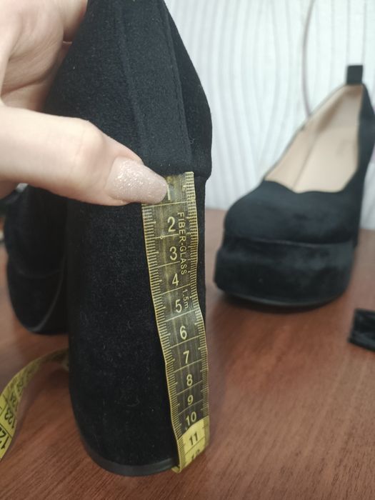 НОВЫЕ туфли на высоком каблуке