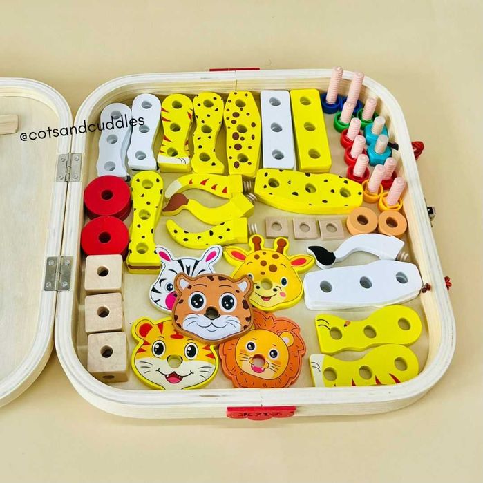 Jucarie montessori de lemn, asamblare piese, dezvoltare abilitati