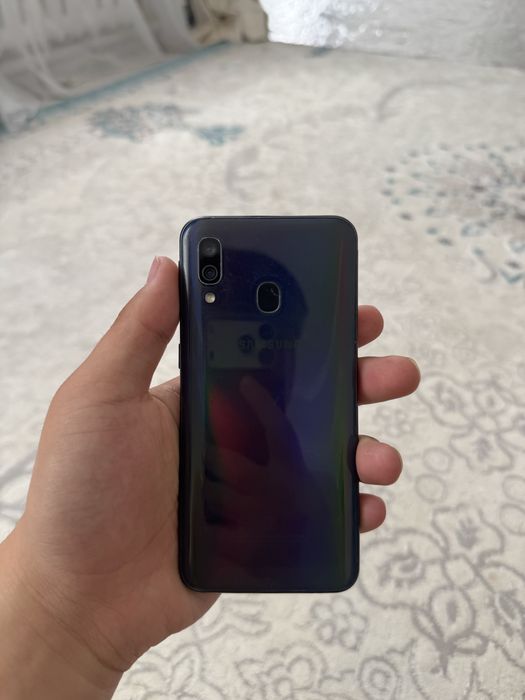 samsung а 40 сатылады