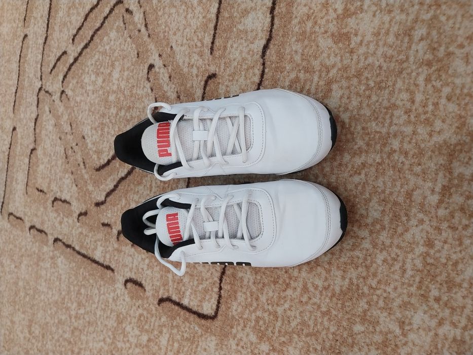 Маратонки  Puma  38 номер