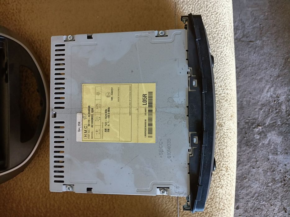 Акцент автомагнитолы.