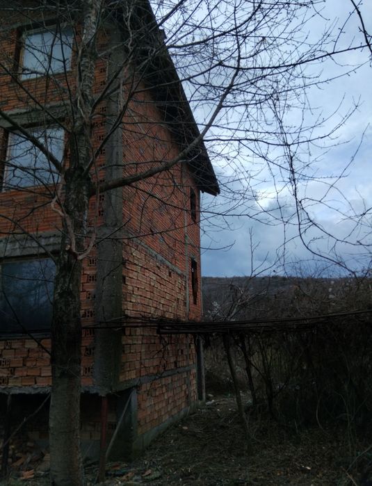 Продава къща в с.Голема Фуча обл.Кюстендил