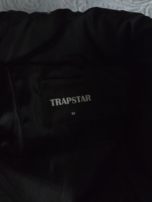Елек  на  trapstar