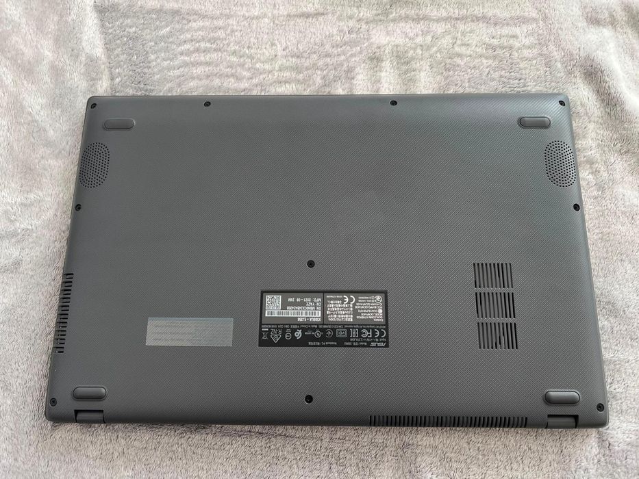 Laptop ASUS ca NOU