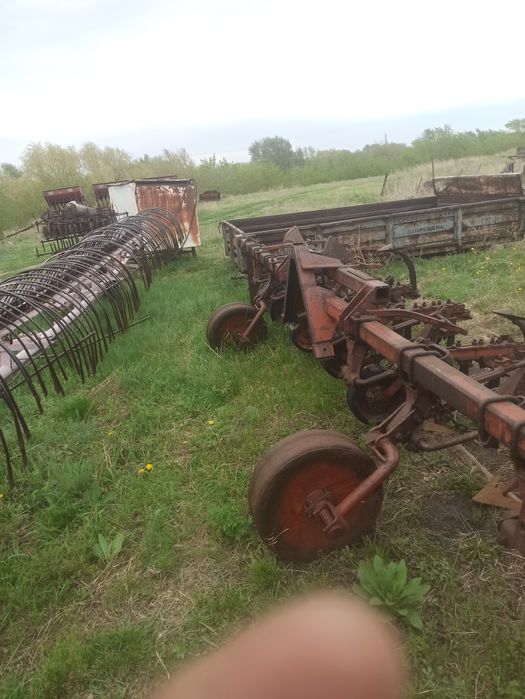 Культиватор пропашнои КРН-56