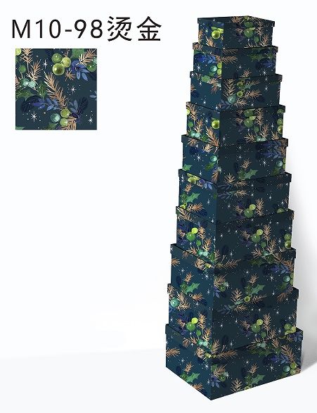 Набор подарочных коробок с новогодним дизайном