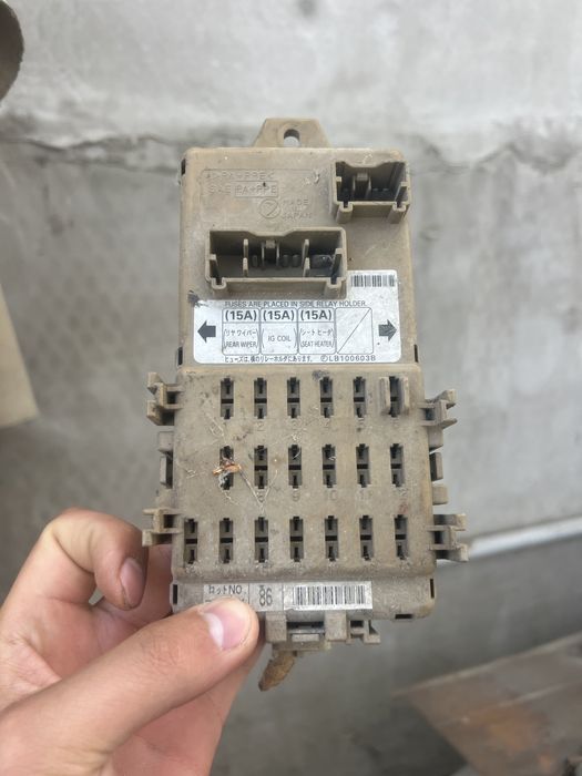 Блок предохронителя суббару импреза 2005/2007