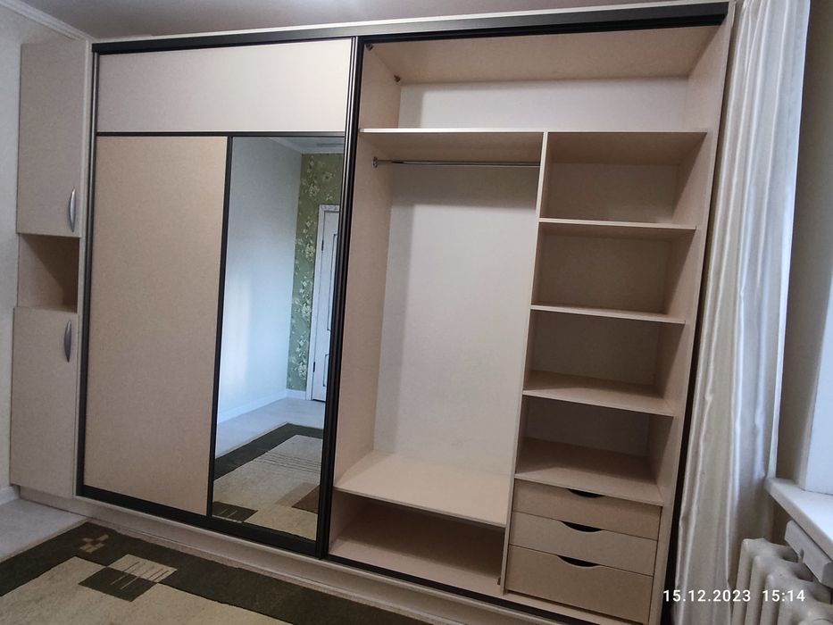 Мебель для гостиной и спальни