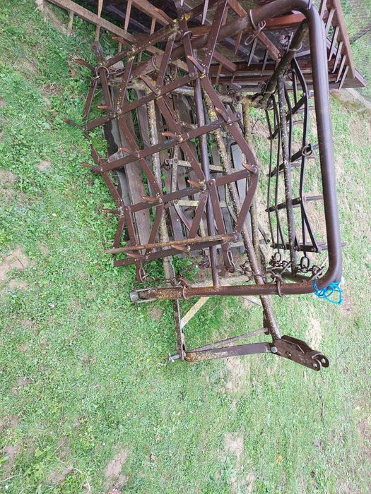 Vând grapă pentru tractor  de 3 metri