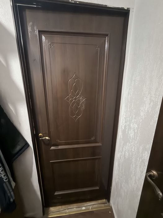 Продам межкомнатные двери