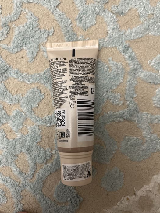 Тональная основа от Maybelline