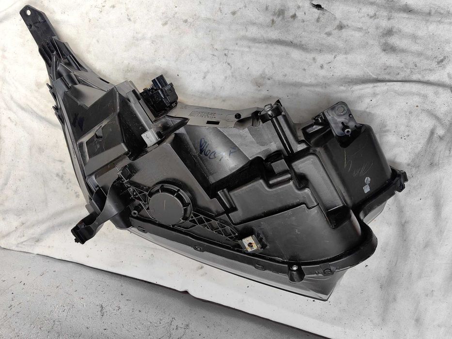 Оригинален фар Хонда ЦР-В Honda CR-V Full Led