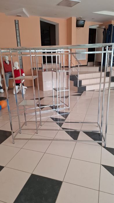 Стеллаж для бизнеса