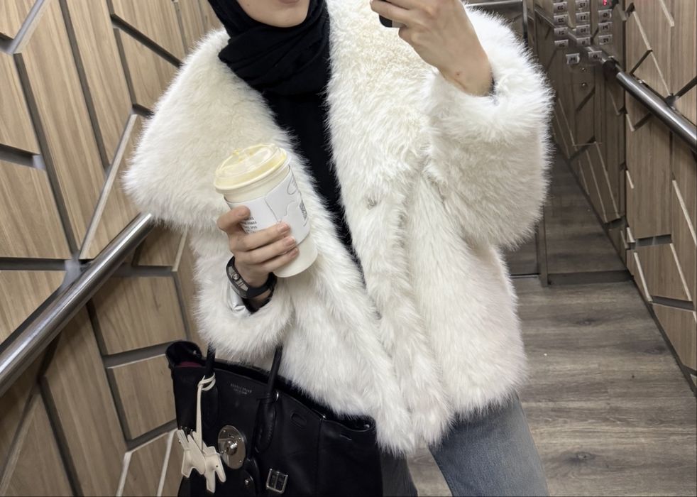 ЭКОшуба в белом цвете