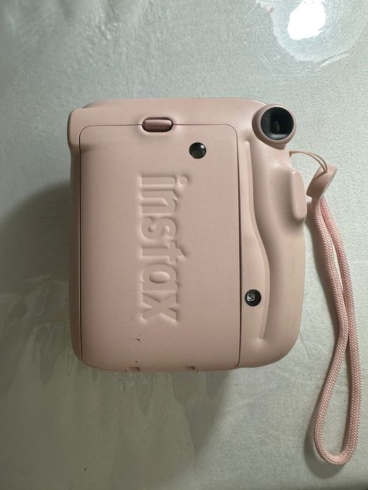 Фотопарат Instax, (с чехлом)