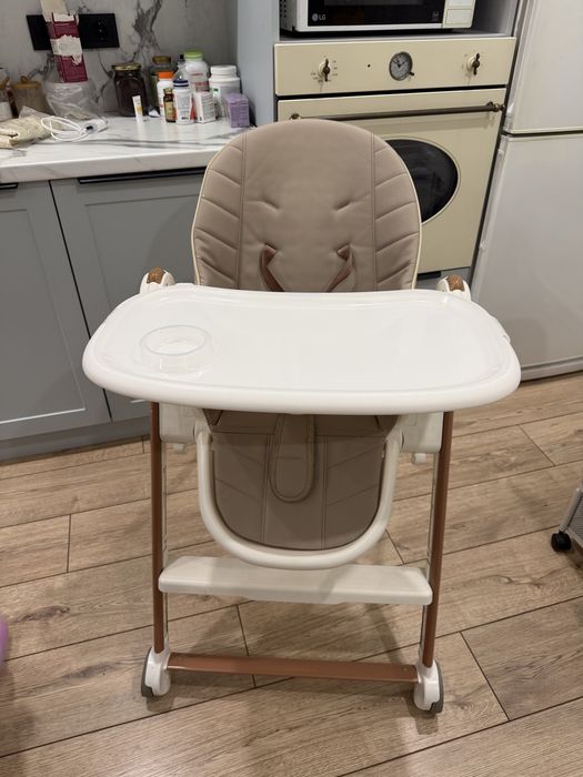 Детский стул для кормления