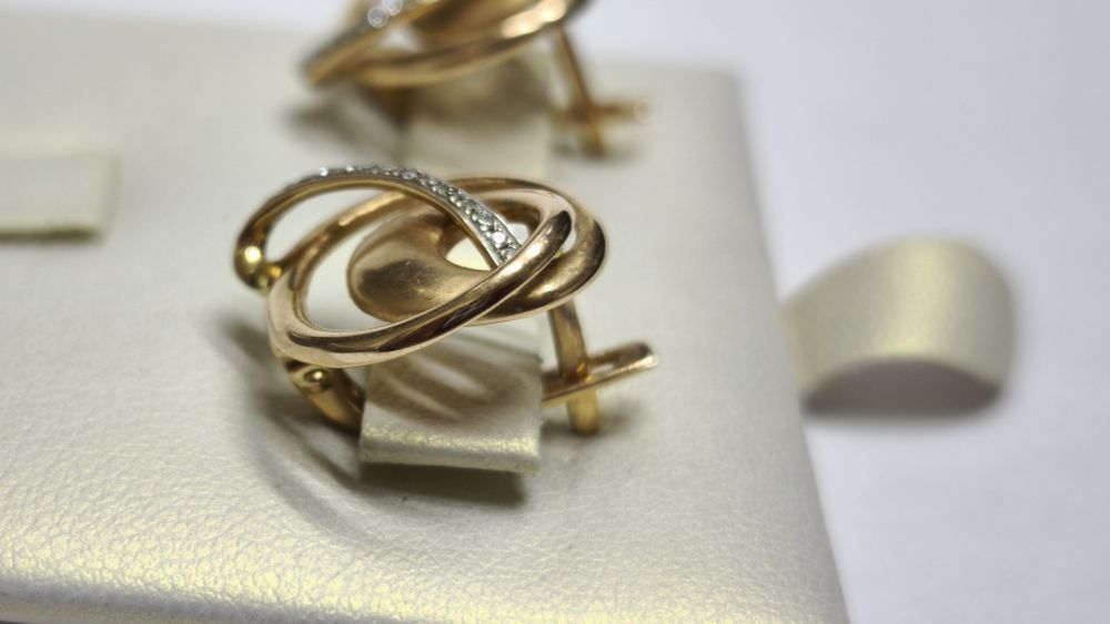 Серьги с бриллиантами