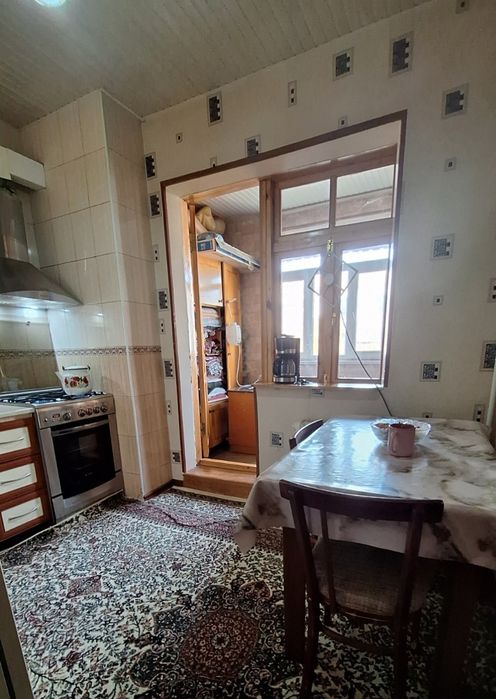 Продается квартира Карасу-6, 275 школа,  базарчик 3/4/5