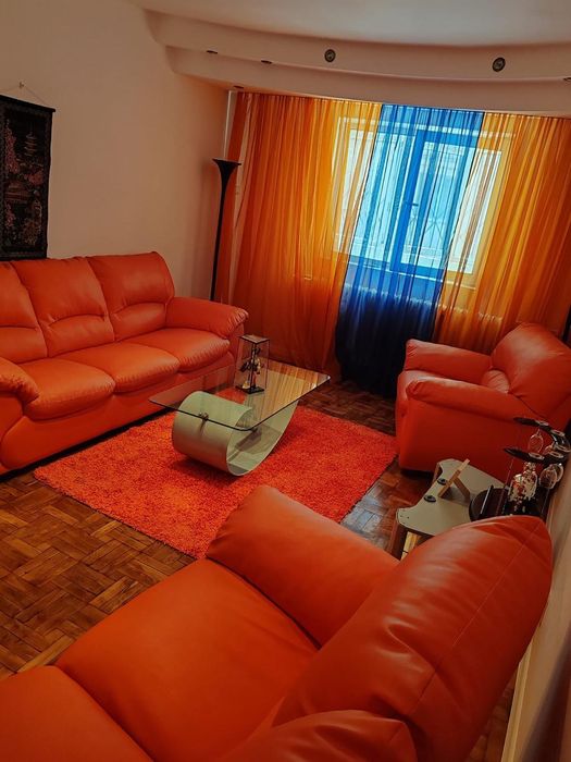 Apartament de vânzare 3 camere