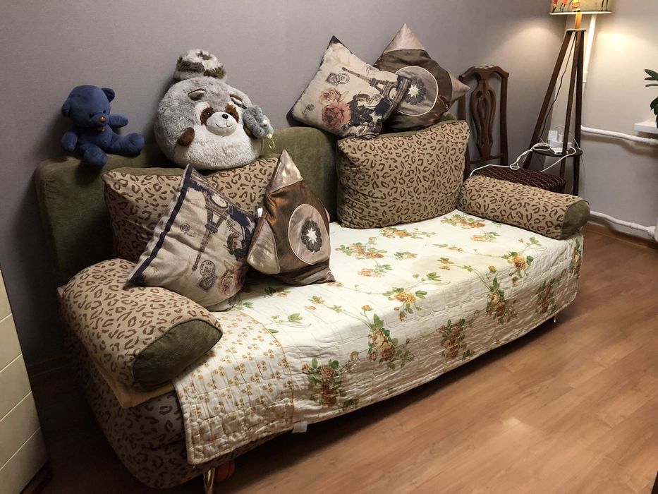 Мебель в спальные комнаты