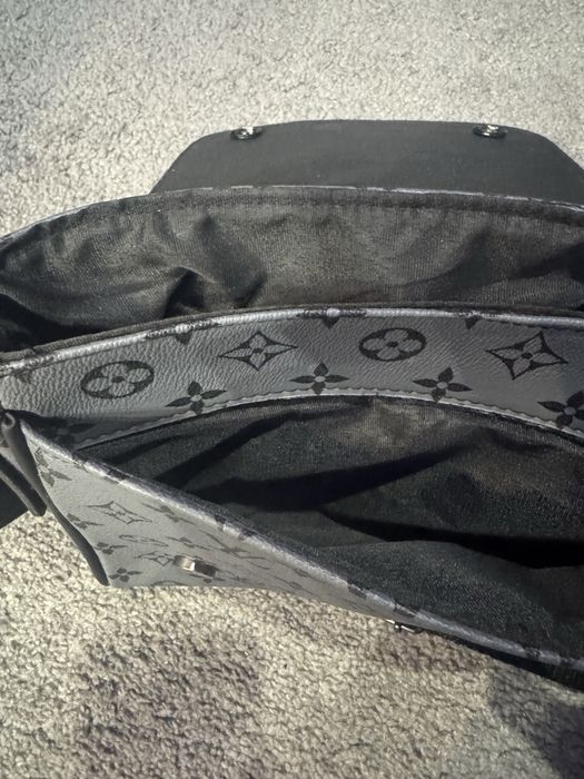 Чантичка на Louis Vuitton