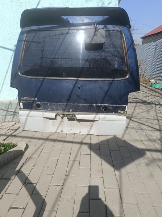 Запчасти Митсубиси Делика