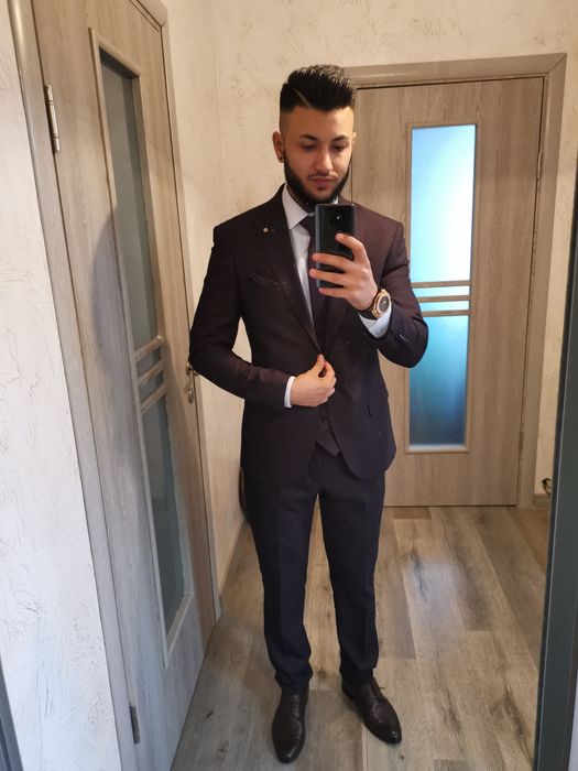 Costum Barbatesc 3 piese marimea 48