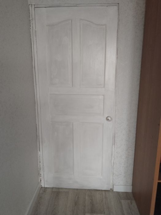 Продам межкомнатные двери