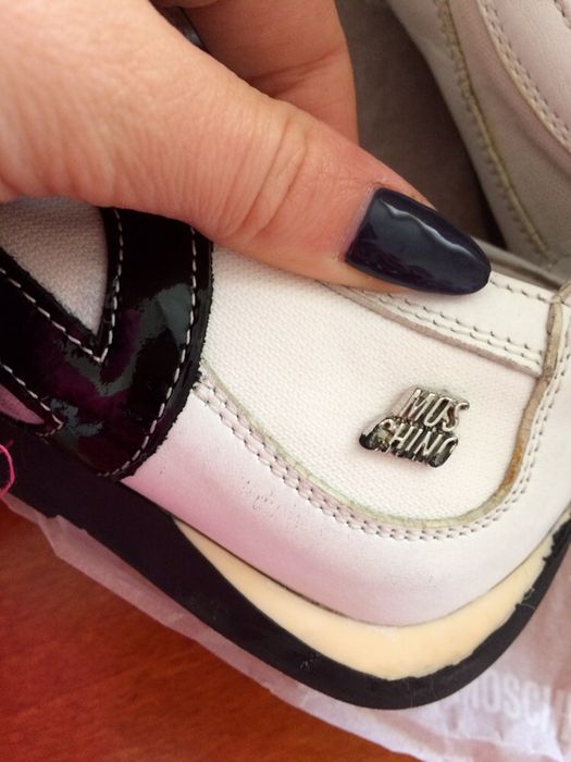 Обувки Moschino