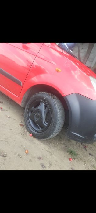 Chevrolet spark.