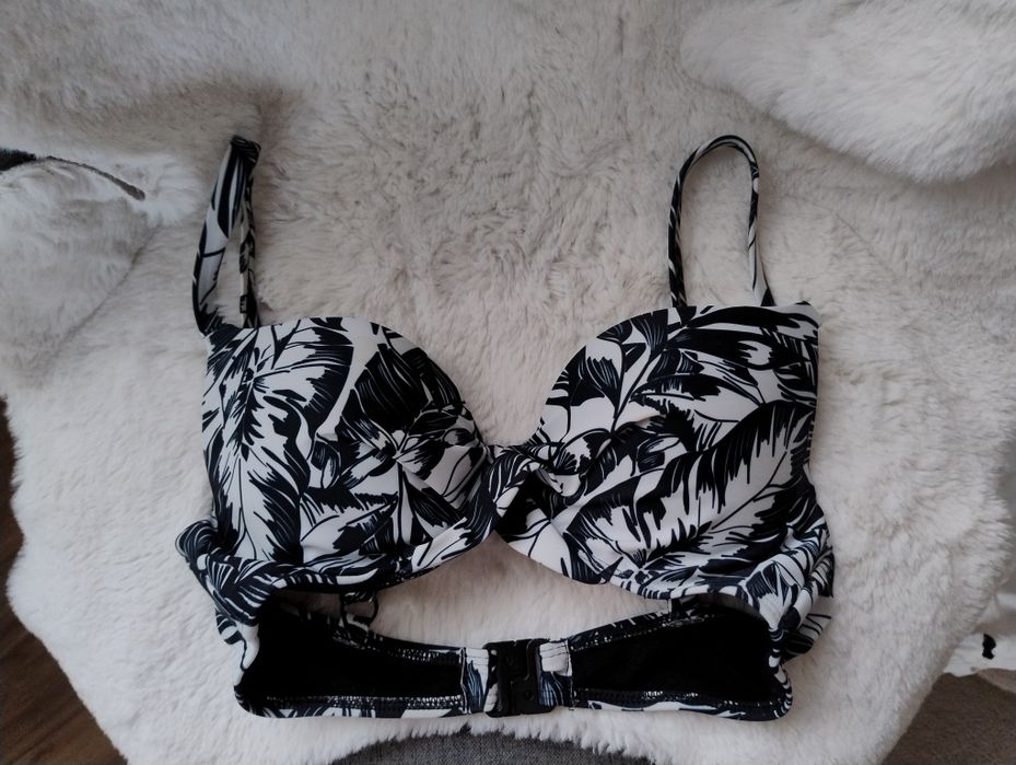 Sutien de Baie Marime S