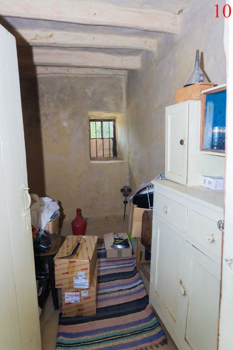 КЪЩА, Селскостопански Постройки, Ток и Вода, ПИ 1020 м2 + ПИ 700 м2