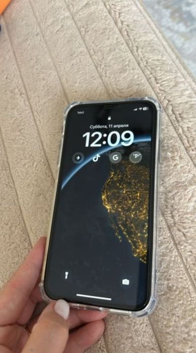 Продам айфон 11 64 гб