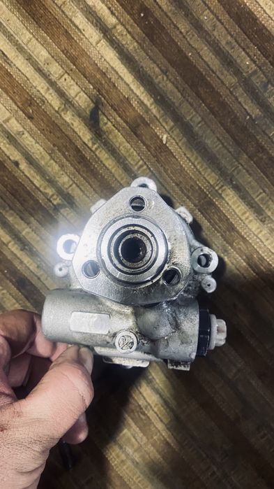 Насос гура Ауди фольксфаган