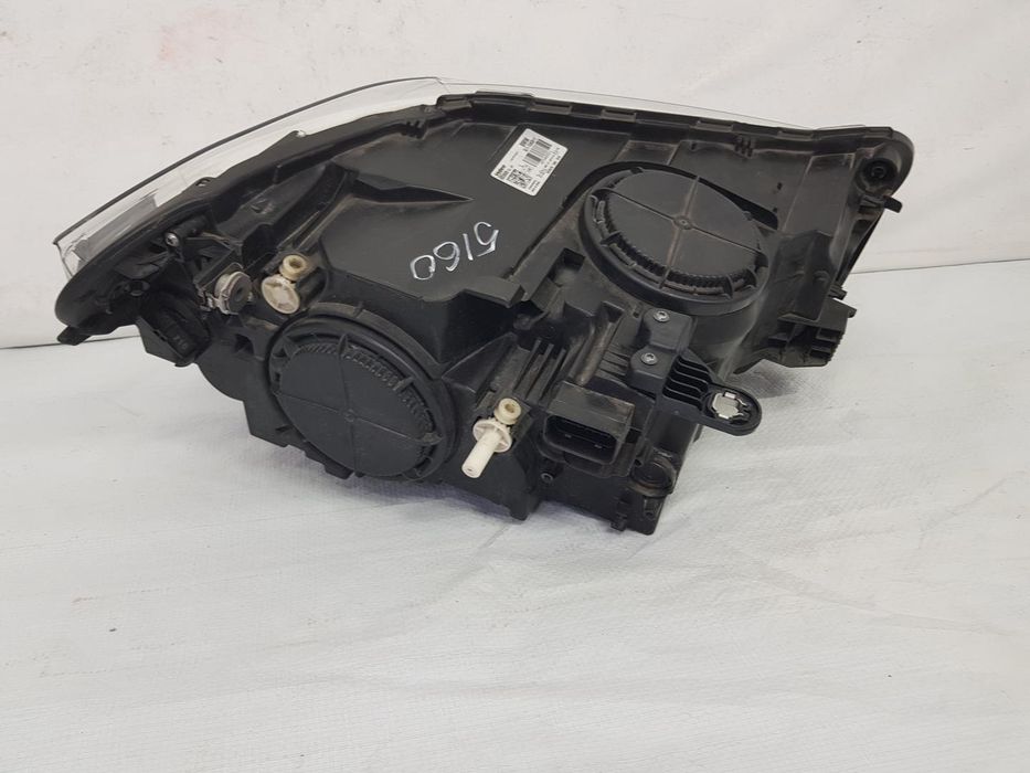 Far stanga halogen BMW X1 F48 dupa 2015