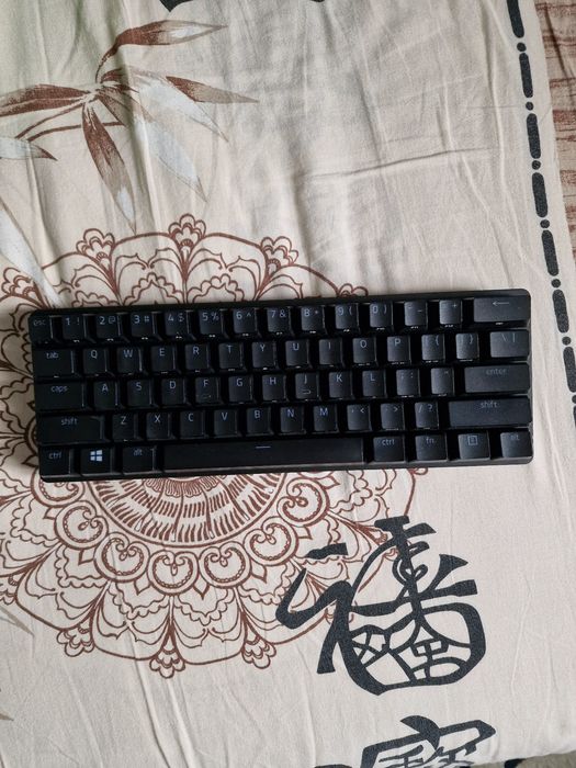 Tastatura huntsman mini