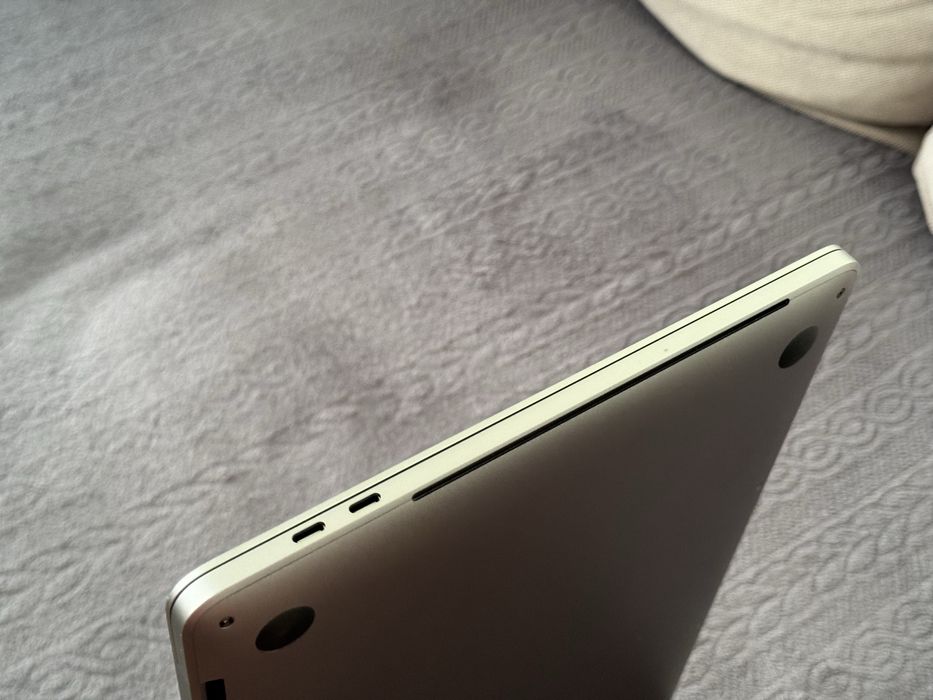 Като Нов 13.3’ Macbook Pro 13 2019/Core i7/16GB Ram/512GB SSD