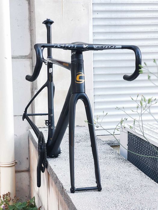 Cannondale SuperSix Hi-Mod карбон рамка с Power2Max powermeter и Vision ACR кормило