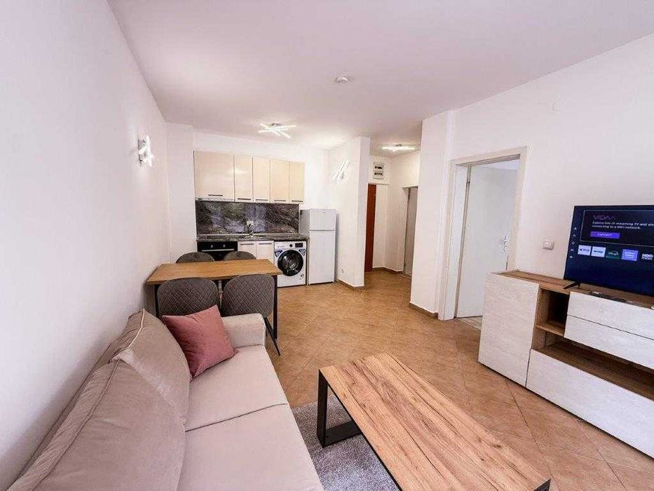 Продава се Двустаен апартамент в к.к. Слънчев бряг - 65 кв.м за 1308 €/кв.м - Снимка #3