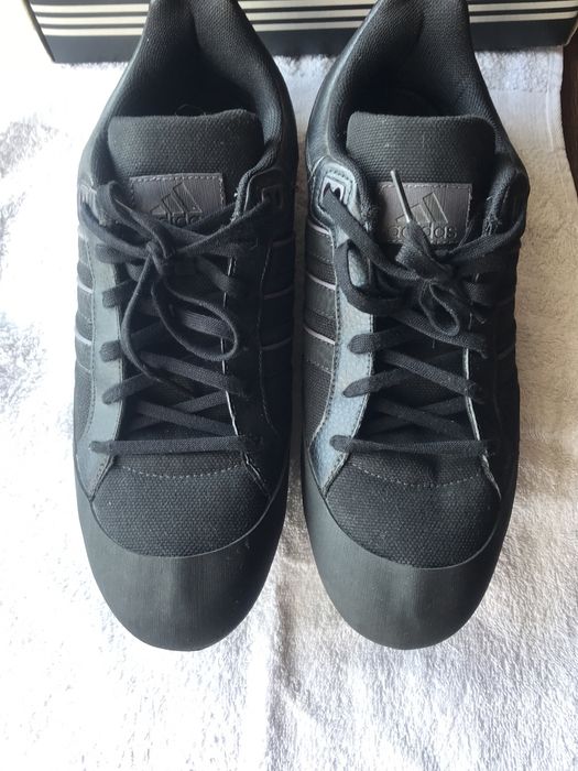 Продам кроссовки  аdidas