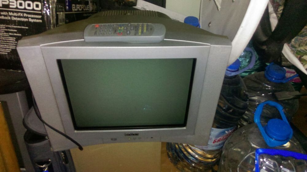 Телевизор Нео 14 инча стерео